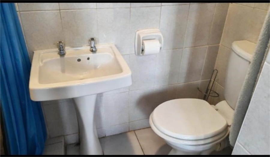 3 Bedroom Property for Sale in Safari Gardens North West